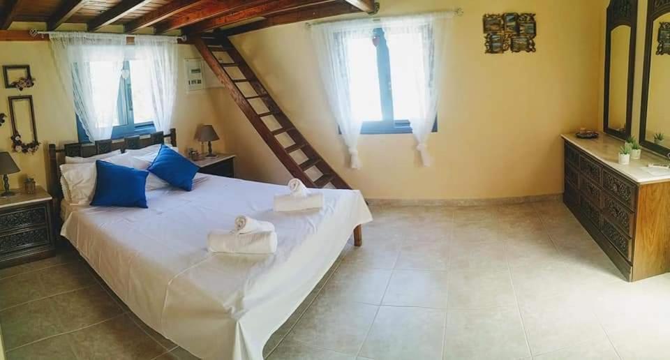 Vila Zoes House Kyra Panagia Exteriér fotografie